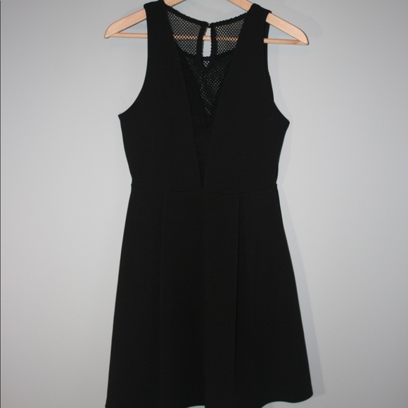 Little Black Fishnet Detail Dress - Picture 4 of 5